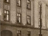 246